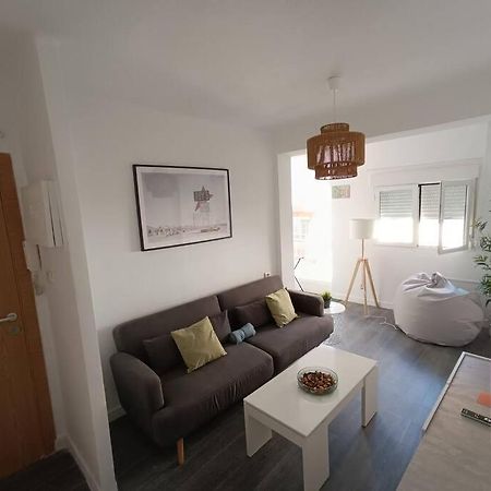 Ferienwohnung Estupendo Piso Renovado A 30 Metros De La Playa Almería Exterior foto